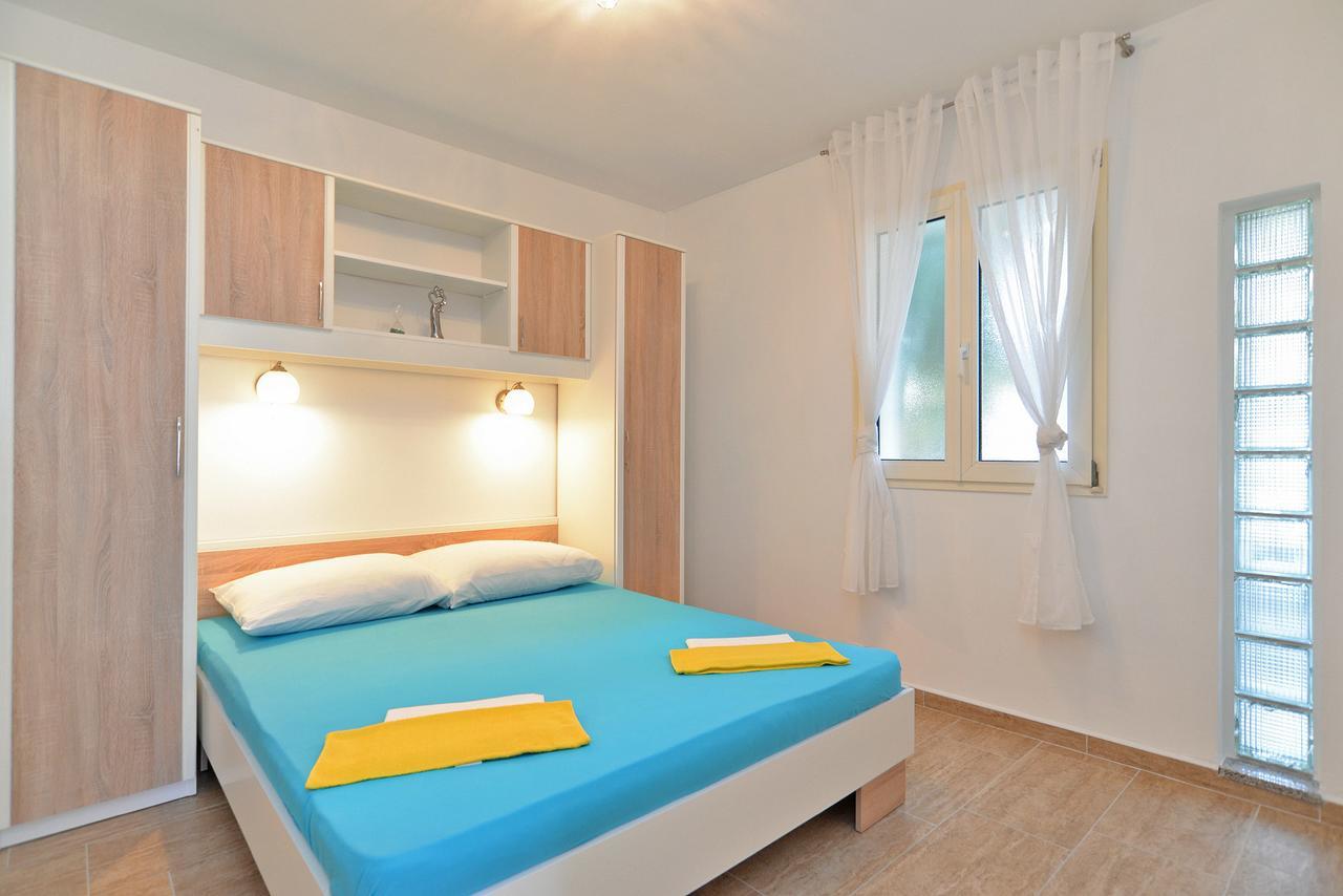 Apartments Volf 1405 Peroj Bagian luar foto